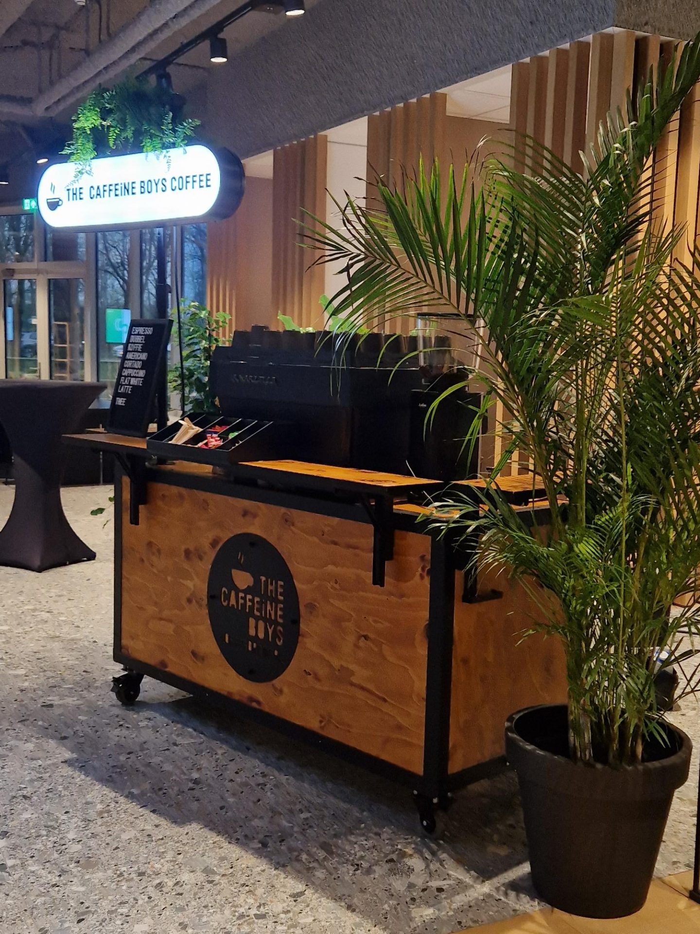 Koffiebar-Espressobar-caffeine-Boys