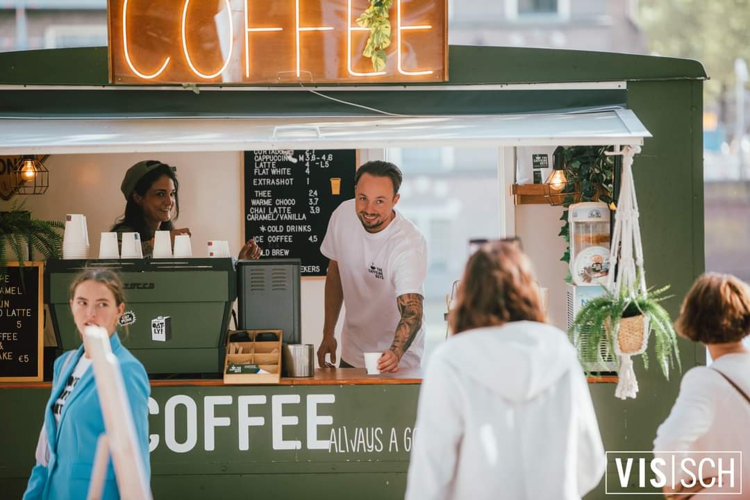 Koffiebar-huren-op-event-the-caffeine-boys